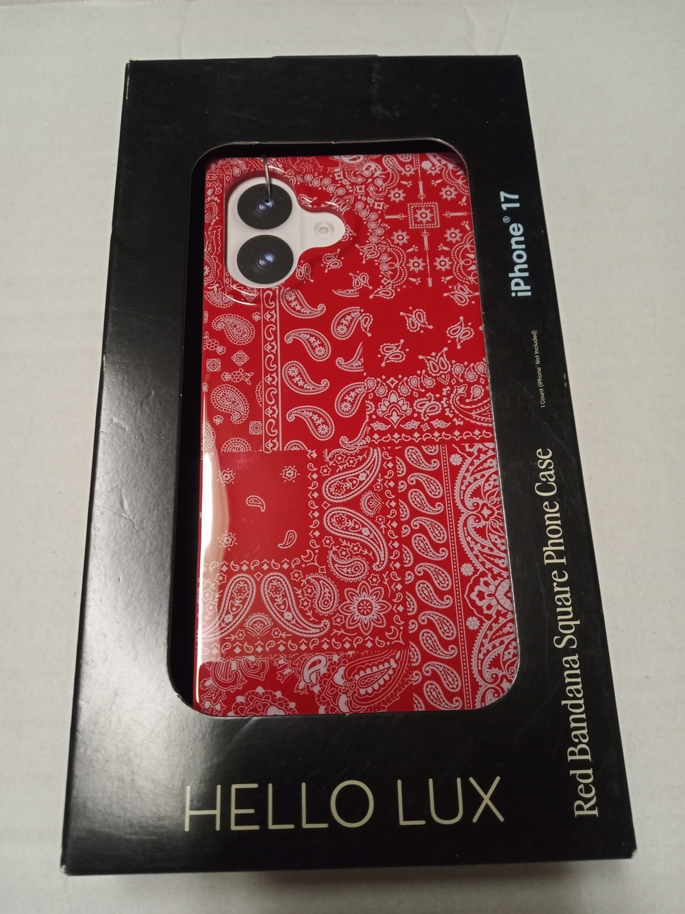 Red Bandana Pattern iPhone 17 Case - Picture 1 of 2
